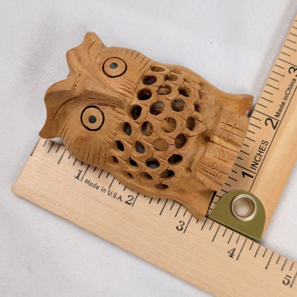 Vintage Hand Carved Wood Owl Figurine Jali Openwork Lattice 3 Inch Folk Art - Picture 7 of 8